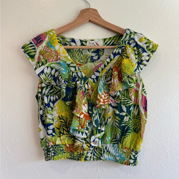 Nicole Miller Tops - Nicole Miller Tropical Leaf Ruffle Crop Top 🌺 Size Small